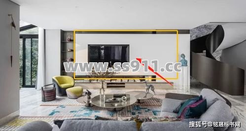 铁矿石真能逆袭成神装？BOSS见了都慌！